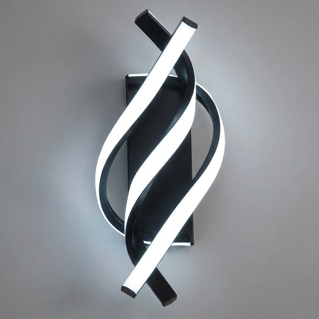 Arandela Espiral Triplo Lines - luz LED branca em fundo neutro
